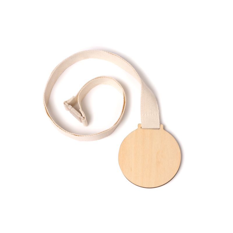 MEDAL HOLDEN NATURAL